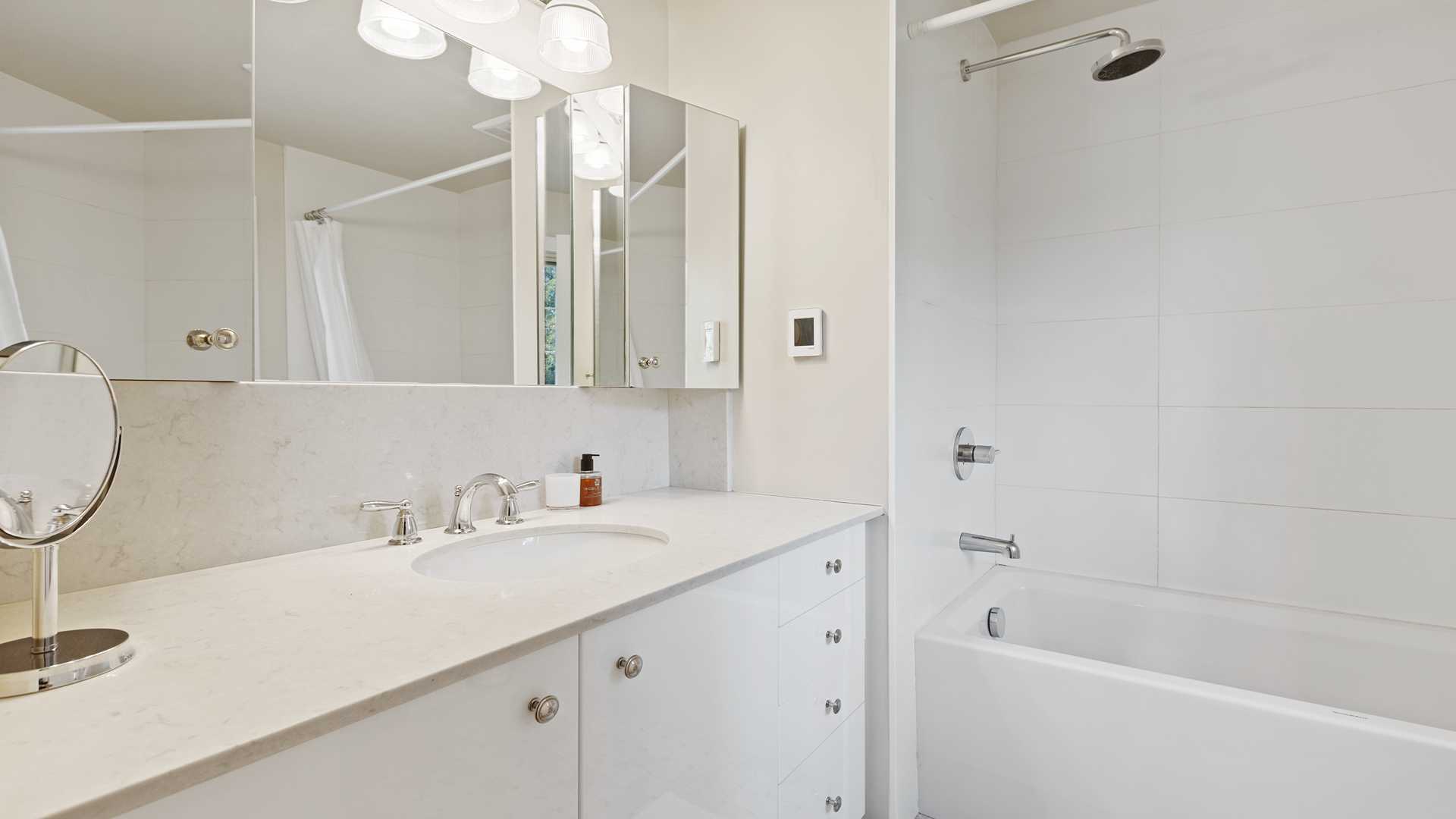 Customized Bathroom Remodeling Services in Kissimmee, Florida